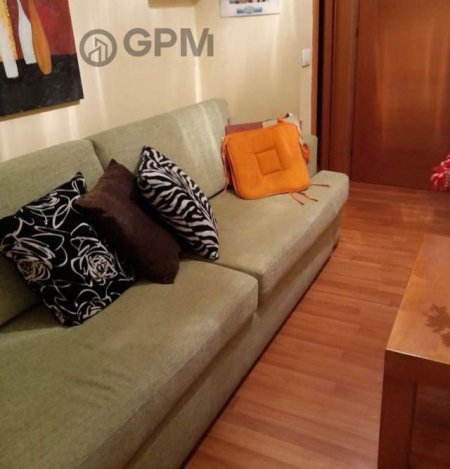 Tirane, jepet me qera apartament 2+1 Kati 10, 110 m² 1.000 Euro tek Liceu  Artistik