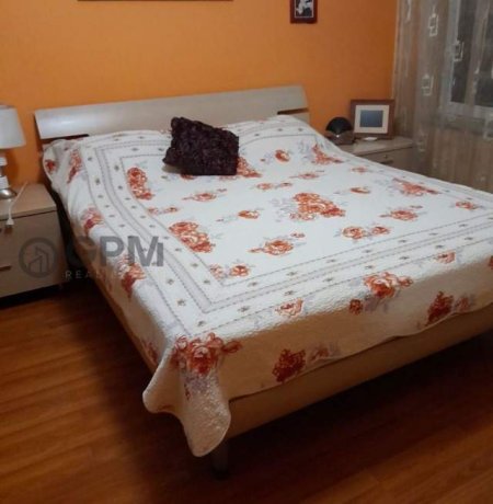 Tirane, jepet me qera apartament 2+1 Kati 10, 110 m² 1.000 Euro tek Liceu  Artistik