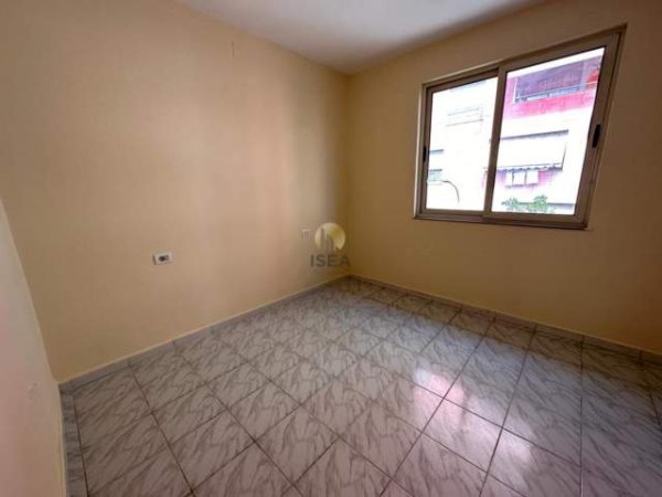 Tirane, jepet me qera apartament 3+1+A+BLK Kati 3, 100 m² 500 Euro (Rruga “Haxhi Hysen Dalliu” pranë KMY-së)