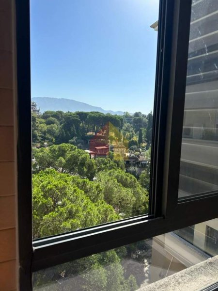 Tirane, jepet me qera apartament 2+1+BLK Kati 8, 110 m² 600 Euro (Rruga Faik Konica)