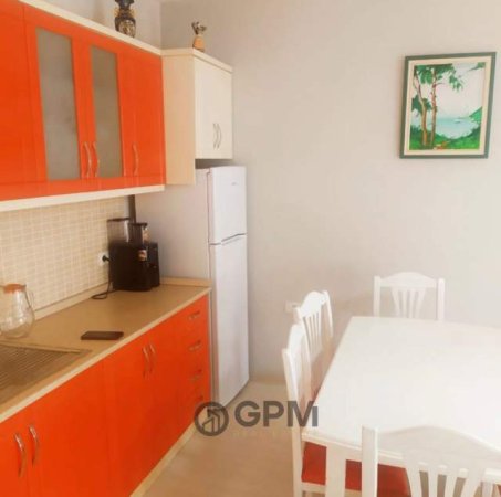 Pogradec, shitet apartament 1+1 Kati 4, 71 m² 1700 Euro/m2