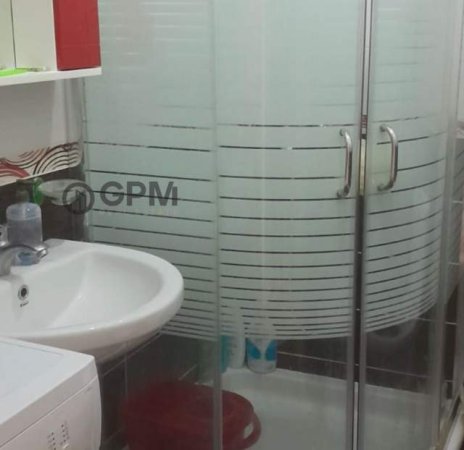 Pogradec, shitet apartament 1+1 Kati 4, 71 m² 1700 Euro/m2