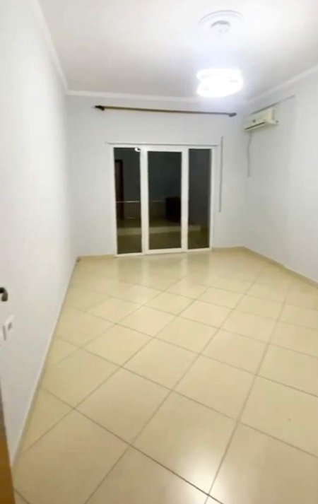 Tirane, shitet apartament 2+1 Kati 2, 116 m² 225.000 Euro tek Liqeni Artificial