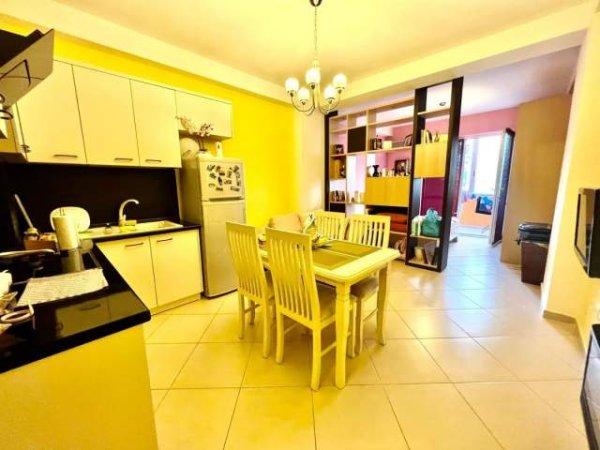 Tirane, shes apartament 56 m² 56.000 Euro (Astir, Bar Artisti)