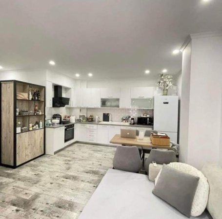 Tirane, shes apartament 2+1 80 m² 120.000 Euro (Don Bosko, prane Fiore di Bosco)