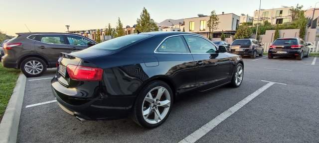 Tirane, shitet makine Audi A5 Viti 2008, 6.800 Euro