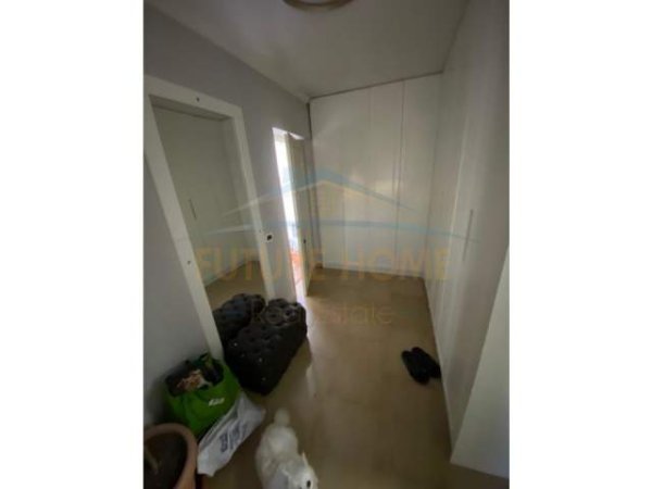 Tirane, jepet me qera apartament Kati 4, 150 m² 800 Euro (Mozaiku)