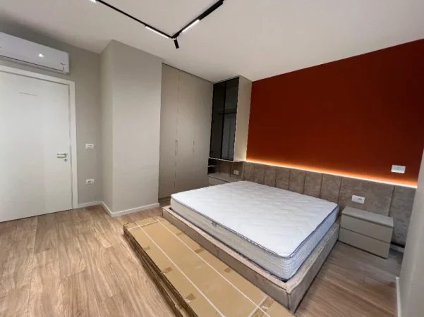 Tirane, jepet me qera apartament 1+1 Kati 3, 75 m² 750 € (Kopshti Zoologjik)