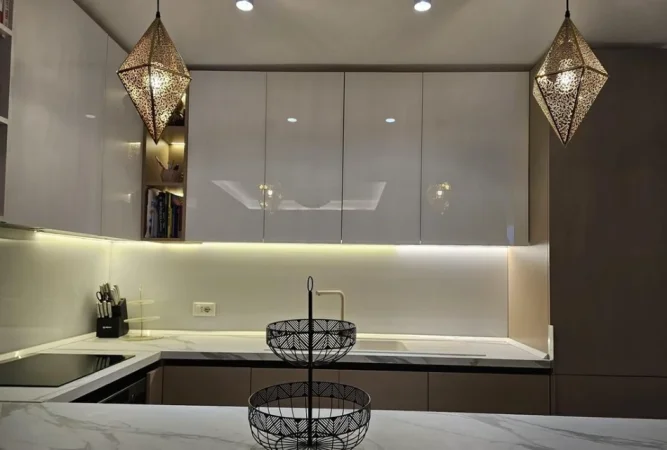 Tirane, shitet apartament 3+1 , 129 m² 390.000 € (Rruga e Elbasanit)