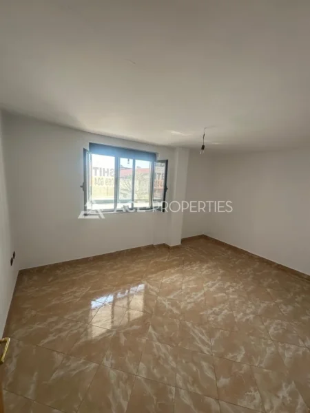 Durres, shitet apartament 2+1 Kati 4, 84 m² 100.000 € (durres)