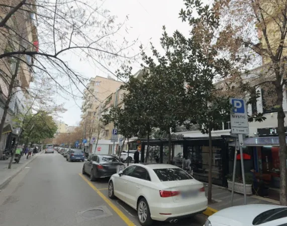 Tirane, shitet Kati 0, 64 m² 280.000 € (perlat rexhepi)