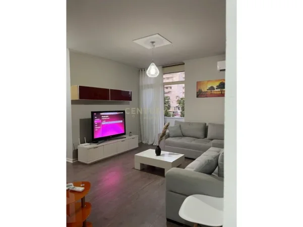 Durres, jepet me qera apartament 1+1 Kati 1, 60 m² 600 € (Plazh,Durres)
