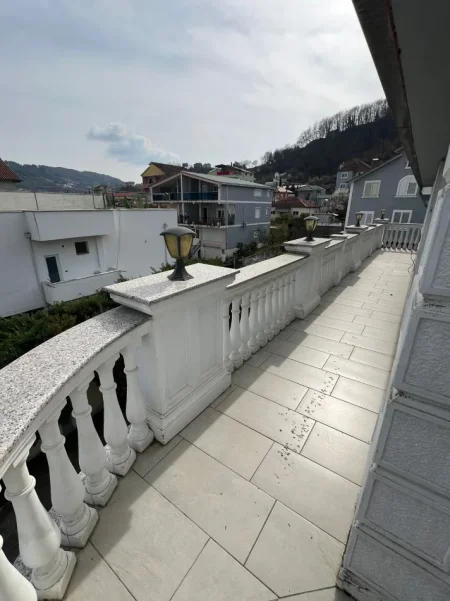 Tirane, shitet hotel Kati 3, 1.250 m² 850.000 €