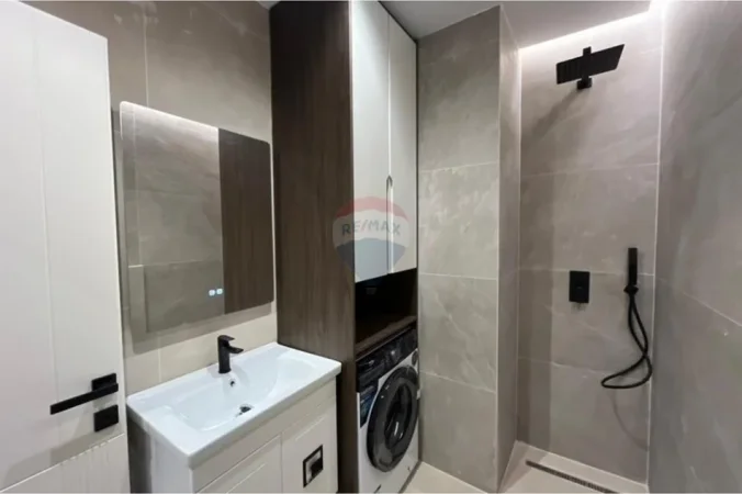 Shitet apartament 1+1 , 53 m² 155.000 €
