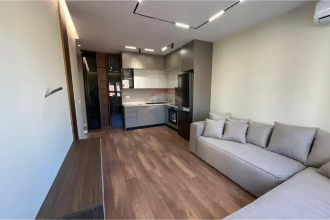 Shitet apartament 1+1 , 53 m² 155.000 €