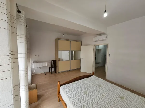 Tirane, jap me qera apartament 2+1+Parkim, Kati 6, 100 m² 550 € (Mangalem 21, Shkalla 14)
