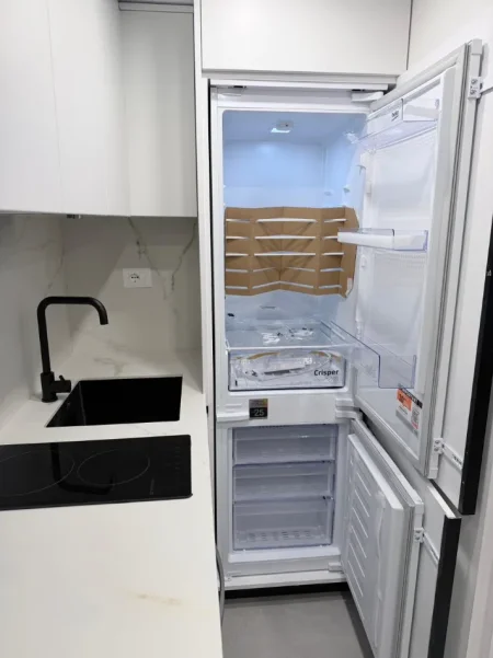 Tirane, jepet me qera garsonier Kati 0, 25 m² 350 € (RRUGA 5 MAJI)