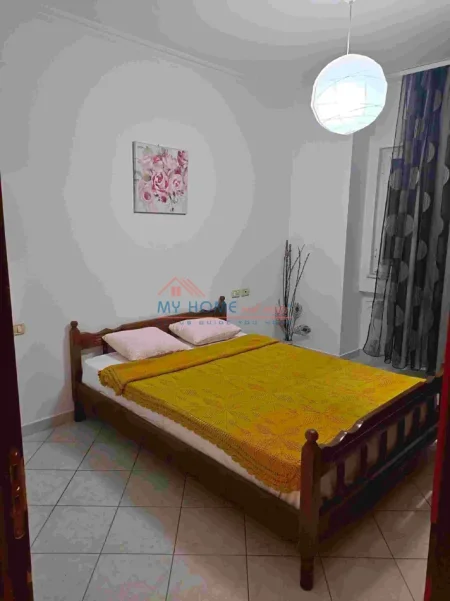 Tirane, jepet me qera apartament 1+1+Ballkon Kati 5, 70 m² 470 € (Rruga Dritan Hoxha)