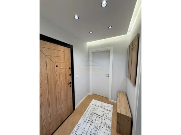 Tirane, shitet apartament 1+1 Kati 4, 53 m² 149.000 € (SIRI KODRA)