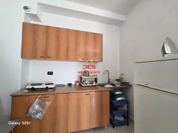 Vlore, shitet apartament 1+1+Ballkon Kati 7, 52 m² 79.000 € (Rruga Ismail Qemali)
