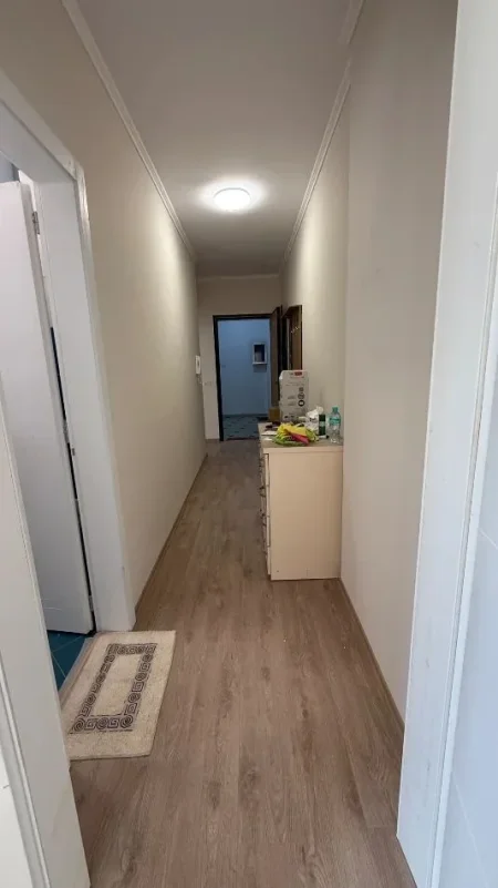 Tirane, jepet me qera apartament 1+1+Ballkon Kati 6, 67 m² 500 € (ASTIR)