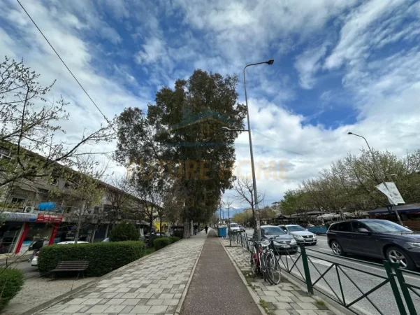Tirane, shitet 1+1 Kati 0, 36 m² 30.000 € 