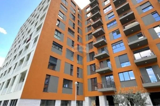 Tirane, shitet apartament 2+1 , 200 m² 315.000 € (Rruga Kongresi I Manastirit)