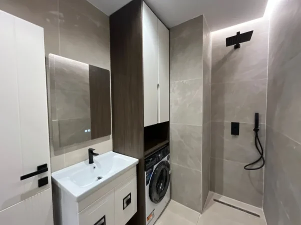 Tirane, shitet apartament 1+1+Ballkon Kati 3, 53 m² (Rruga Mine Peza prane Prokurorise)