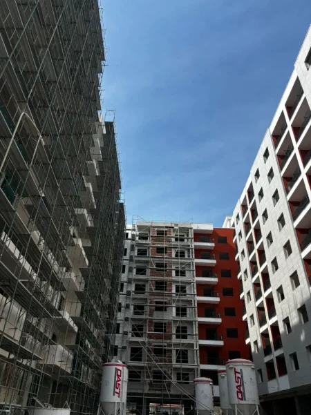 Tirane, shitet apartament 1+1+Aneks+Ballkon Kati 8, 87 m² 108.000 € 