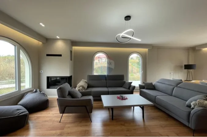 Tirane, jepet me qera Vile 2 Katshe , 437 m² 2.500 € 