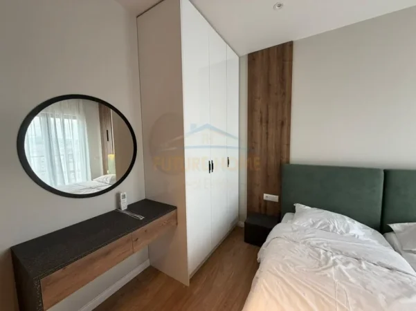 Tirane, jepet me qera apartament 2+1 Kati 12, 82 m² 1.300 € (Rruga e Barrikadave,)