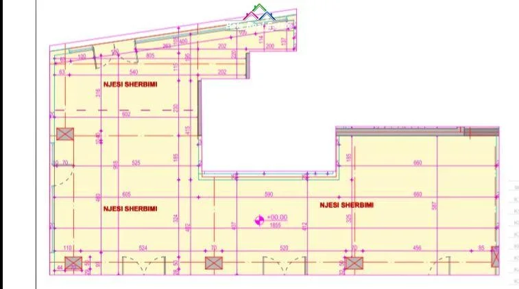 Tirane, jepet me qera dyqan Kati 0, 140 m² 1.570 € (Rruga e Barrikadave)