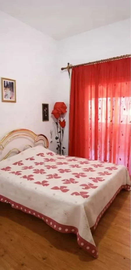 Tirane, shes apartament Kati 4, 508 m² 576.000 € (Rruga 5 Maj)