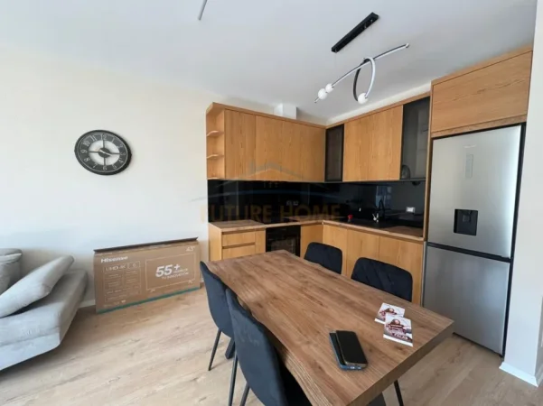 Tirane, jepet me qera apartament 1+1 Kati 3, 63 m² 700 € (Jordan Misja, Tiranë.)