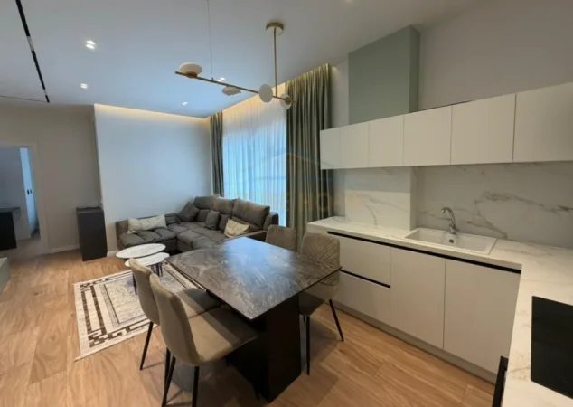 Tirane, jepet me qera apartament 2+1 Kati 12, 82 m² 1.300 € (Rruga e Barrikadave)