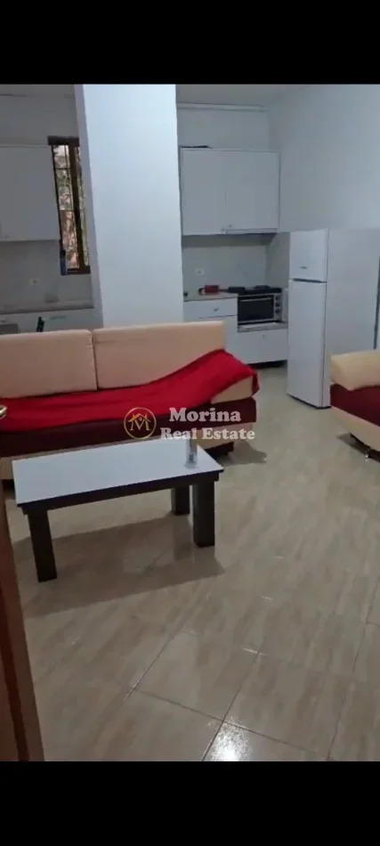 Tirane, jepet me qera apartament 1+1 Kati 2, 75 m² 340 € (Rruga 5 Maji)