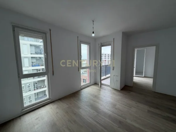 Tirane, shitet apartament 1+1 Kati 6, 71 m² 90.000 € 