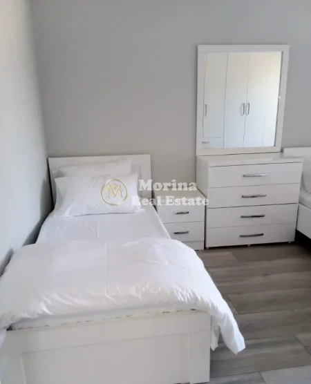Tirane, jepet me qera apartament 2+1 Kati 5, 90 m² 850 € (21 Dhjetori)