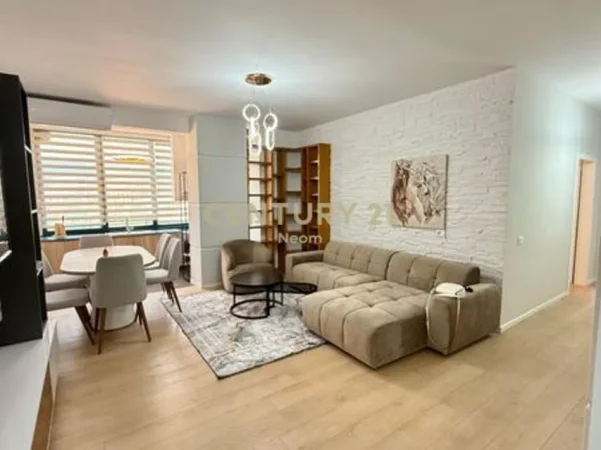 Tirane, jepet me qera apartament 2+1 Kati 6, 100 m² 1.000 € (rruga e elbasanit)