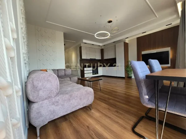 Tirane, shitet apartament 3+1+Ballkon Kati 7, 106 m² 320.000 € (stadiumi dinamo)