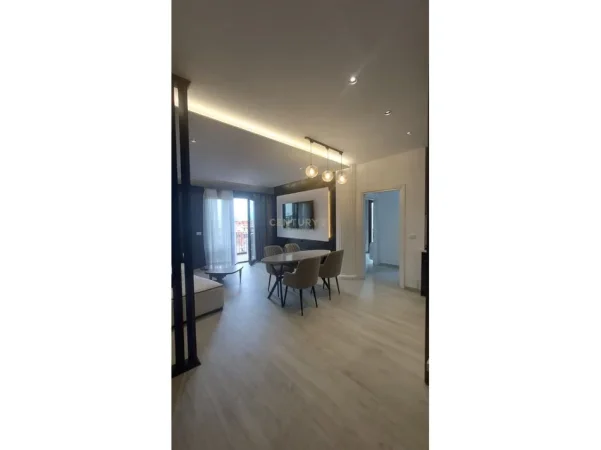 Tirane, jepet me qera apartament 2+1+Ballkon Kati 9, 114 m² 1.500 € (rruga e kavajes)