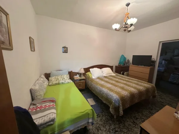 Tirane, shitet apartament 2+1+Ballkon Kati 5, 70 m² 120.000 € (Blloku i Ambasadave )