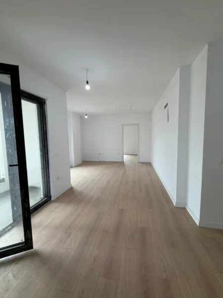 Tirane, shitet apartament 2+1+Aneks+Ballkon Kati 8, 97 m² 299.400 € (Komuna Parisit)