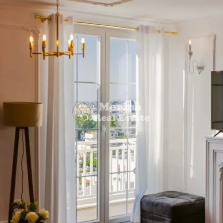 Tirane, jepet me qera apartament 1+1 Kati 9, 75 m² 600 € (Astir, Vila L)