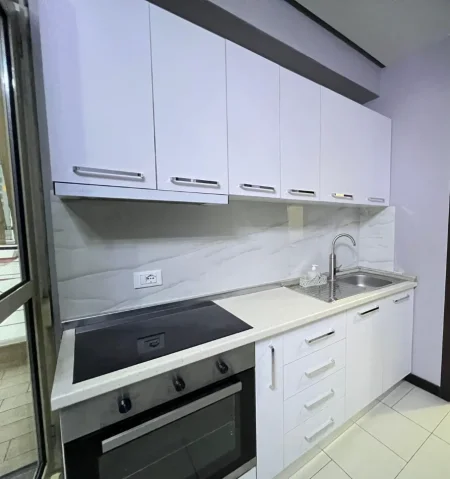 Shqiperi, jepet me qera apartament 1+1 , 70 m² 600 € (Kompleksi Delijorgj)