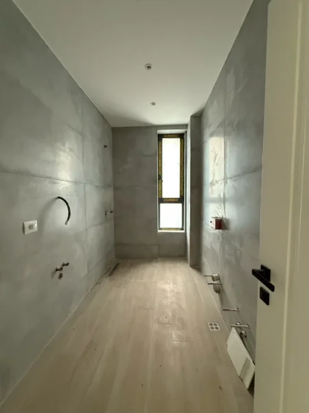 Tirane, shitet apartament 3+1+Aneks+Ballkon Kati 5, 134 m² 237.000 € (RRUGA JORDAN MISJA)