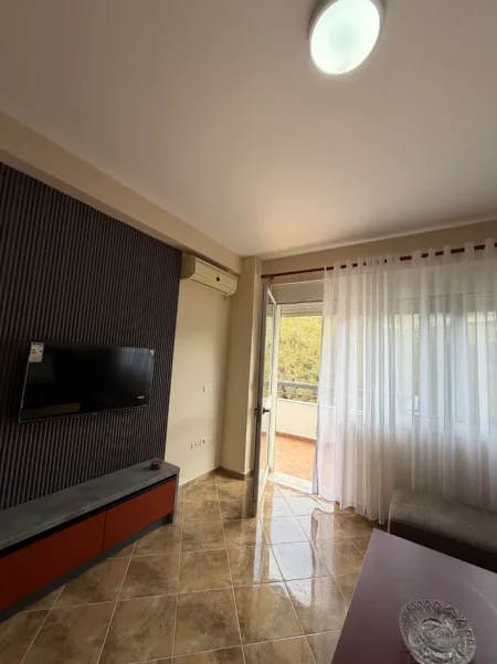 Durres, shitet apartament 1+1+Ballkon Kati 3, 61 m² 69.000 € (Shkembi kavajes)