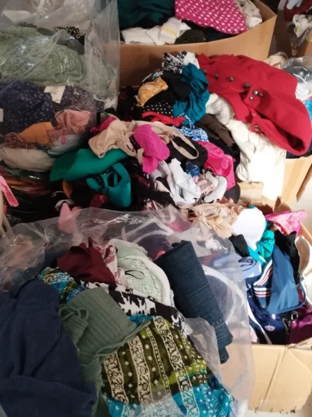 Tirane, shes Biznes me rroba te reja dhe rroba te perdorura 1 €