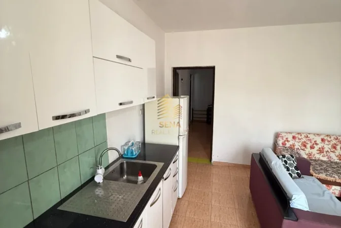 Tirane, jepet me qera apartament 1+1 Kati 2, 65 m² 350 € (Don Bosko)