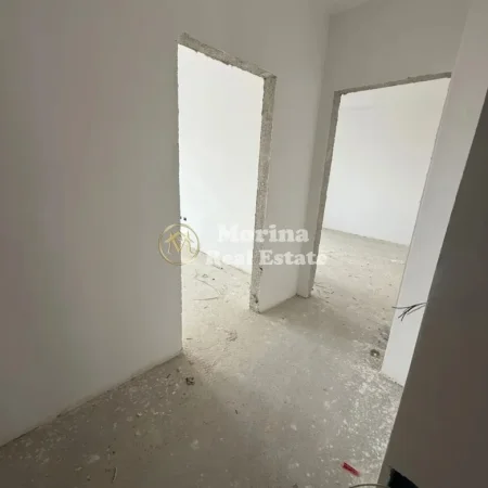 Tirane, shitet apartament 1+1 Kati 4, 73 m² 138.000 € (Rruga e Dibres)